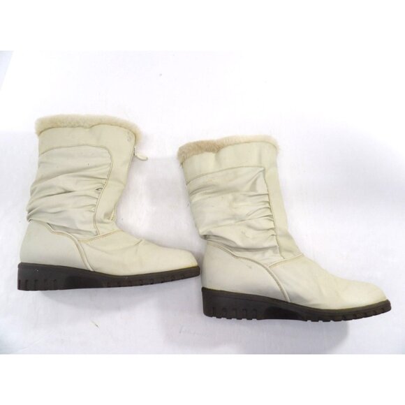 Vintage Danexx Women's Furry Winter Boots Cream 11" Tall size 10.M preowned - Picture 4 of 6